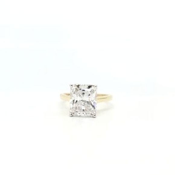 18K YG Over 925 Silver Emerald 6ct DEW Simulated Diamond Ring Size 10 - Picture 3 of 8
